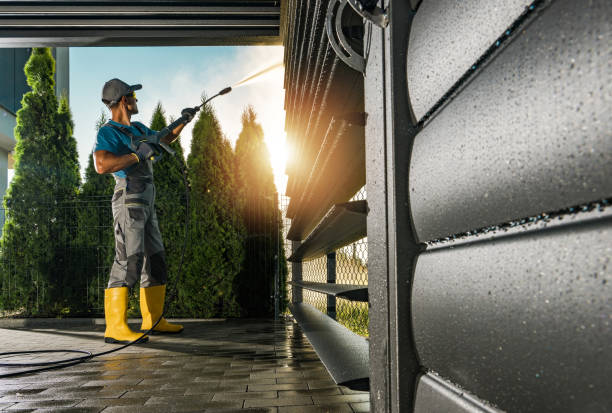 Best Driveway Pressure Washing  in Watauga, TX